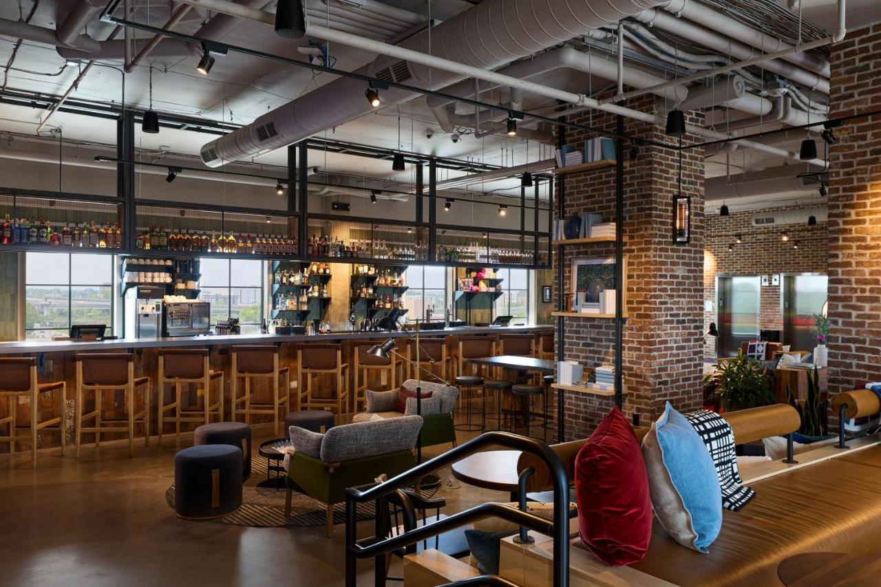 Moxy Charleston Downtown Hotel Exterior foto
